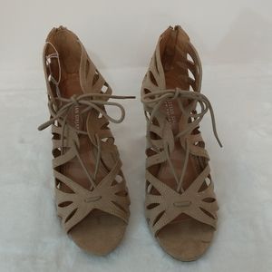 New Christian Siriano Cutout Faux Leather Tie Up Heels sz 9.5